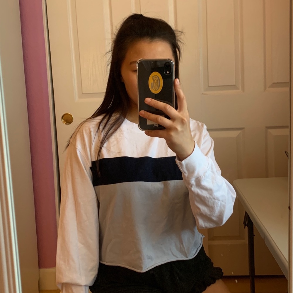 Brandy Melville long sleeve top NWT